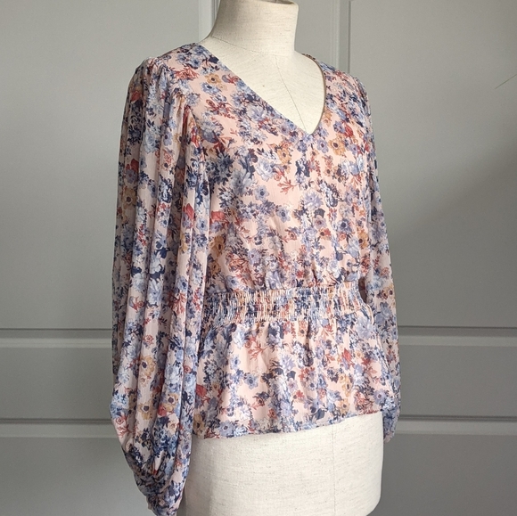 1. State Blouse V-Neck Long Sleeves Sheer Floral Peplum Waist Pink Blues M NWT - Picture 7 of 15